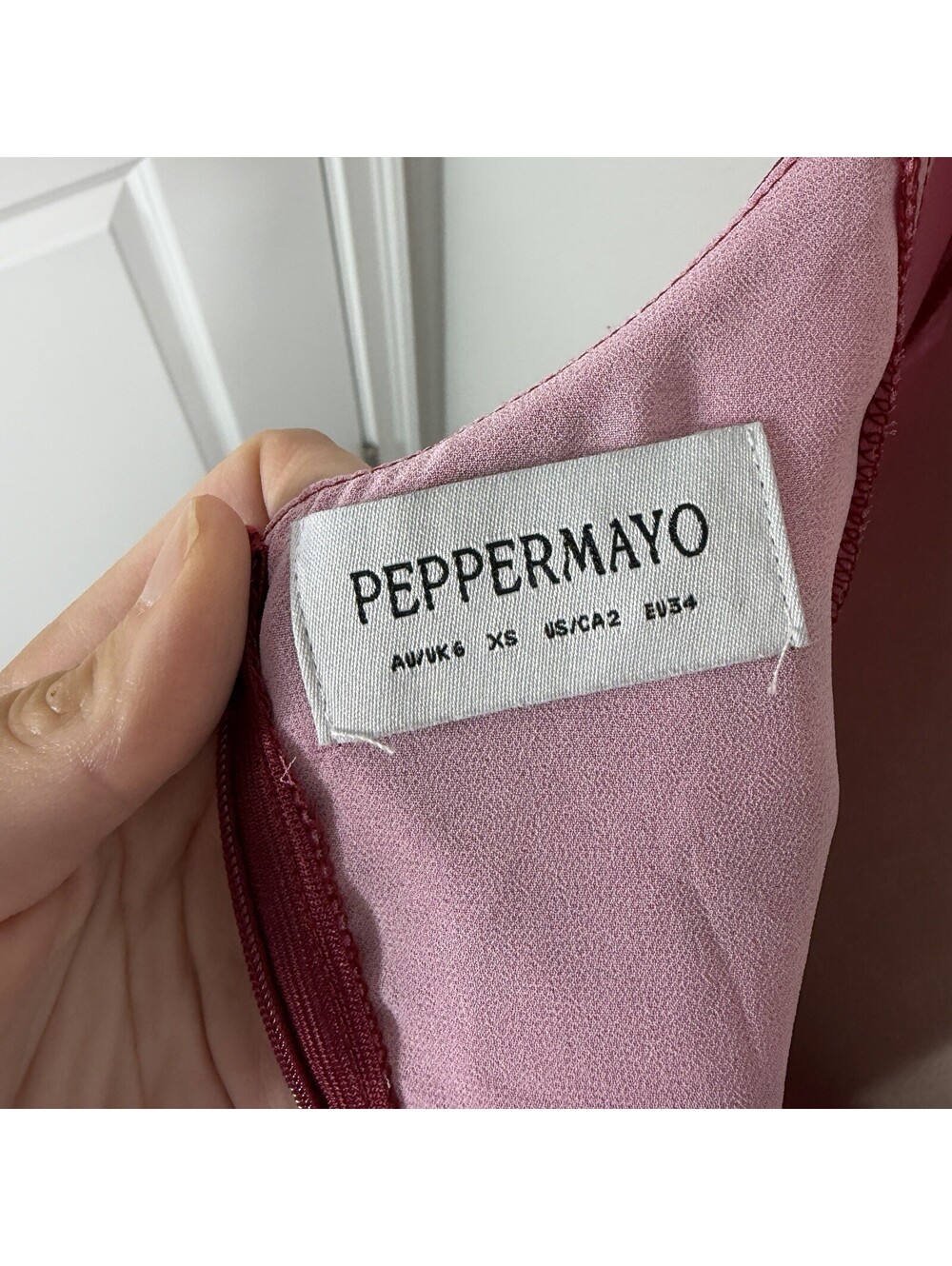 Peppermayo Twin Flame Mini Dress Fuchsia Gradient Halter Beach Seashell Size 2 - Picture 12 of 12